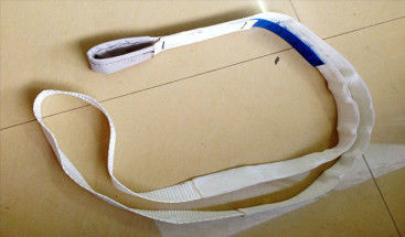 comprar Um fator de segurança branco infinito 7 1 do estilingue do Webbing do estilingue 350kg do Webbing do olho online manufacture